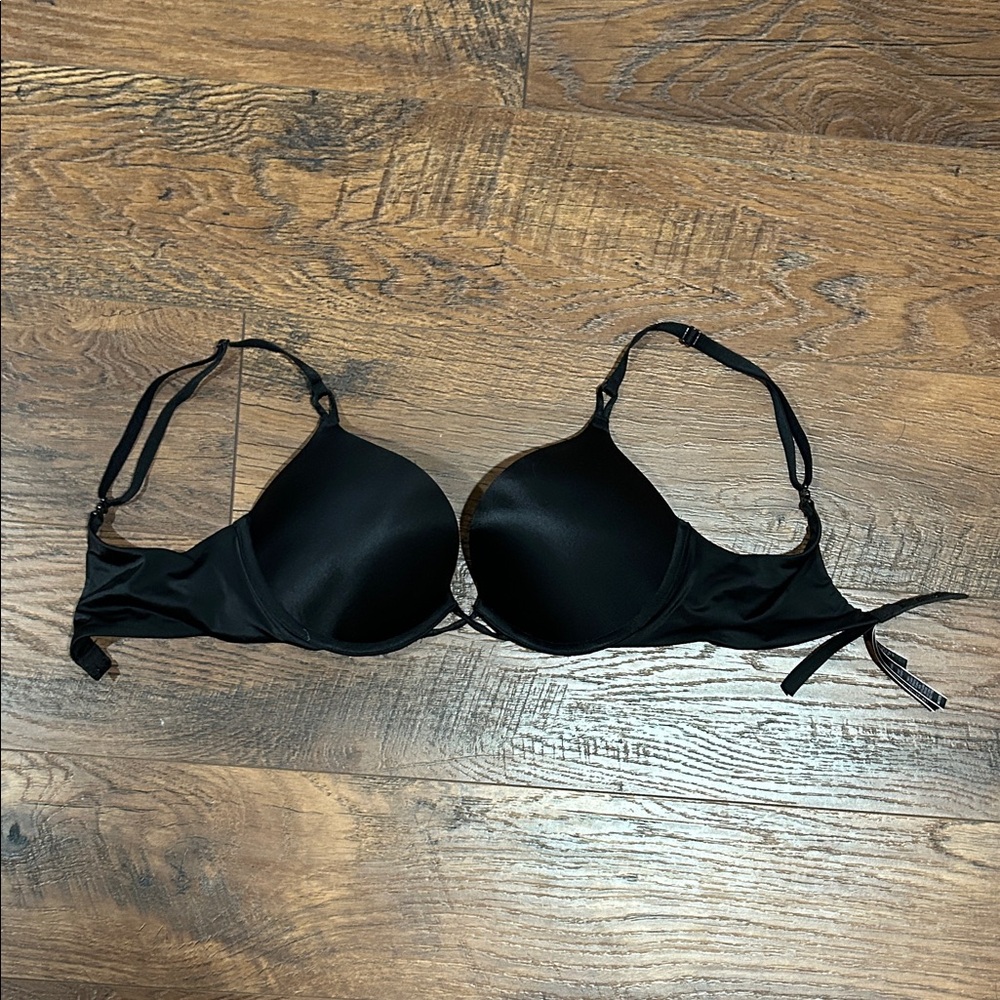 Victoria's Secret Bombshell push-up Bra
